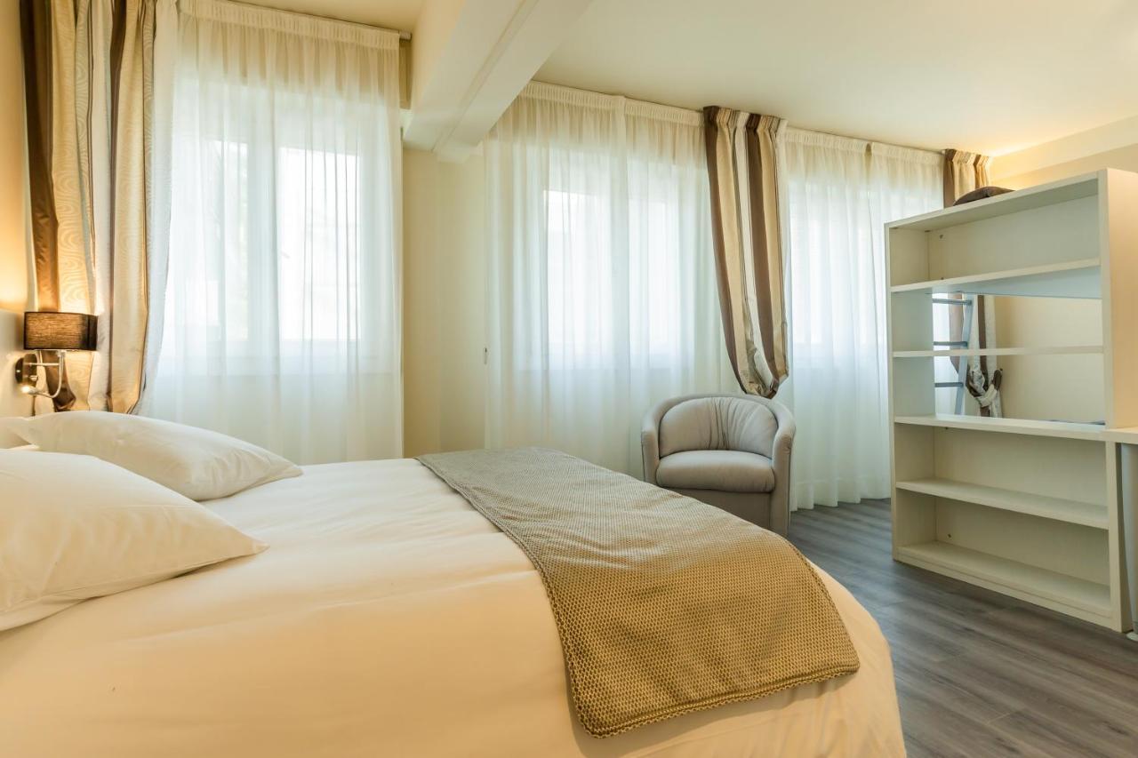 La Dolce Vita Hotel 芒通 外观 照片