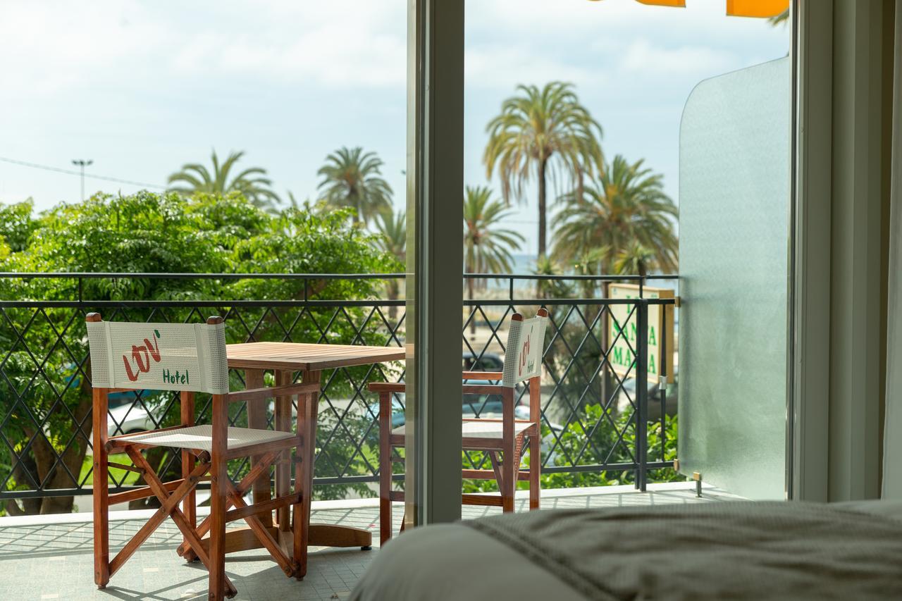 La Dolce Vita Hotel 芒通 外观 照片