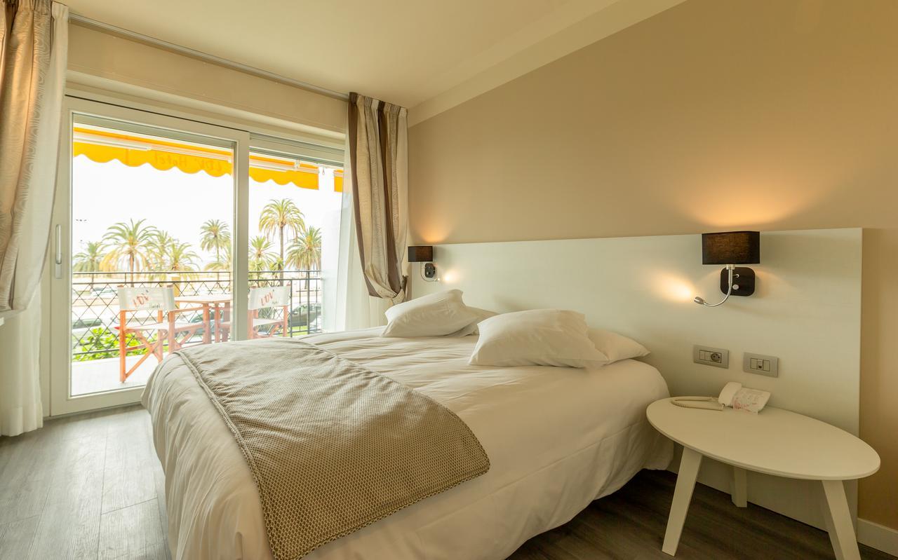 La Dolce Vita Hotel 芒通 外观 照片